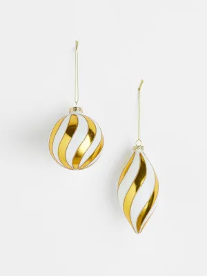 Gold swirl baubles (set of 2)