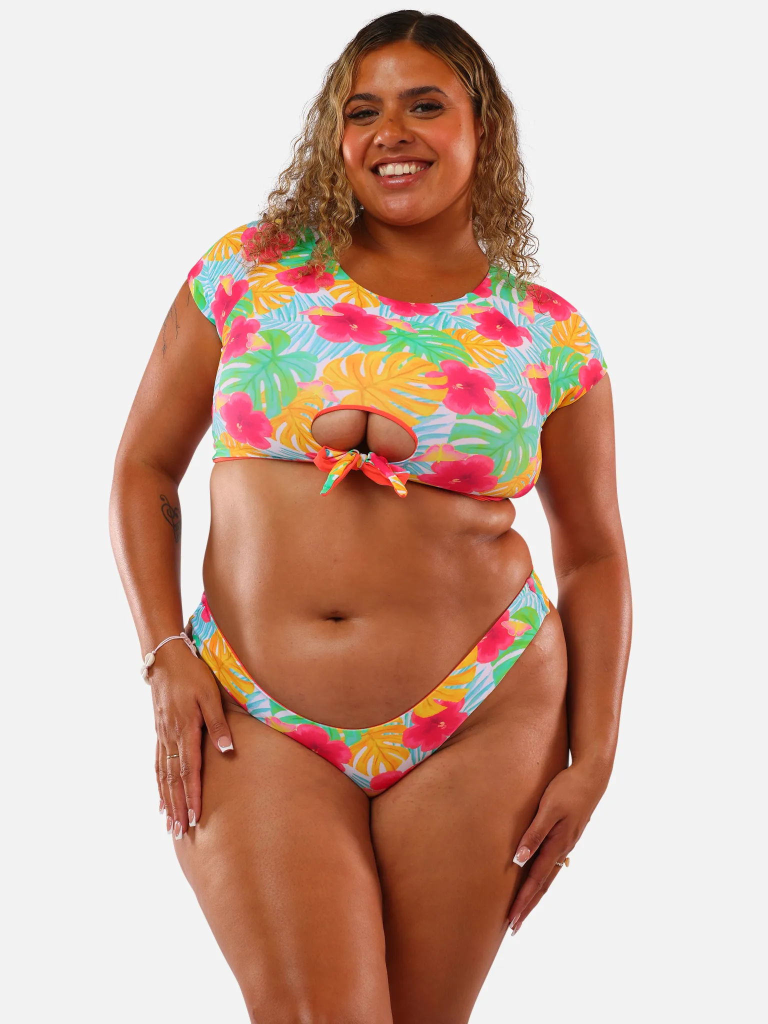 VACAY BAE T-SHIRT TOP