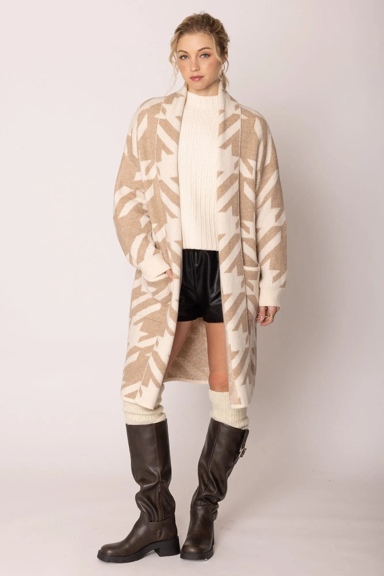 WCC420030 Houndstooth Long Cardigan
