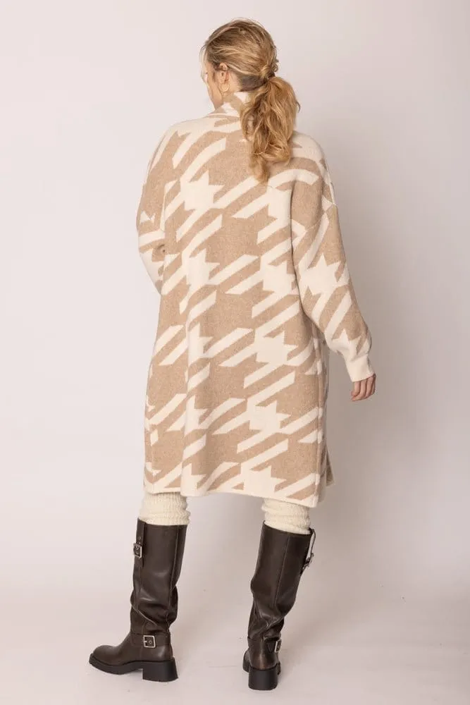 WCC420030 Houndstooth Long Cardigan